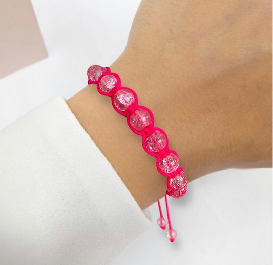 Pink bracelet with handmade macramé glass beads.